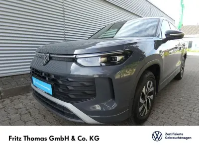 Gebraucht VW Tayron Life 150 PS (110 kW) 2025 Delfingrau SUV