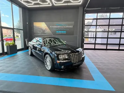 Gebraucht Chrysler 300C 360 PS (264 kW) 2009 Brilliant black crystal pearl Limousine