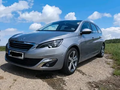 Gebraucht Peugeot 308 SW 131 PS (96 kW) 2015 Silber Kombi