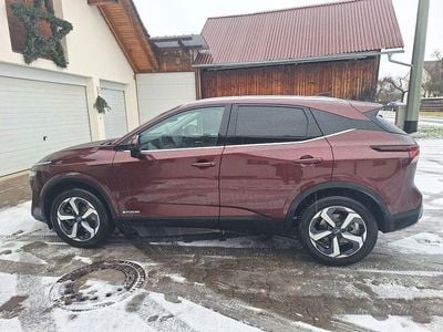 Rot Gebraucht 2024 Nissan Qashqai N-Connecta SUV | 31.500 € (Fairer Preis)