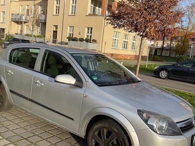 Gebraucht Opel Astra 125 PS (91 kW) 2005 Silber Limousine