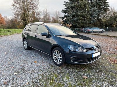 Grau Gebraucht 2015 VW Golf VII LOUNGE Kombi | 6.000 € (Superpreis)