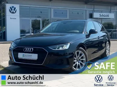 Gebraucht Audi A4 150 PS (110 kW) 2022 Mythosschwarz metallic Kombi