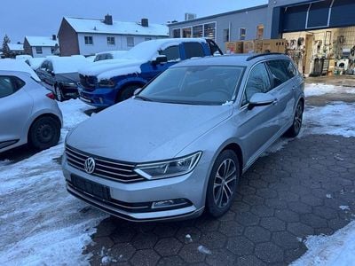 Tungsten silver metallic Gebraucht 2016 VW Passat Kombi | 7.490 € (Guter Preis)