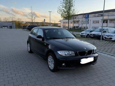 Gebraucht BMW 116 116 PS (85 kW) 2005 Schwarz Kleinwagen