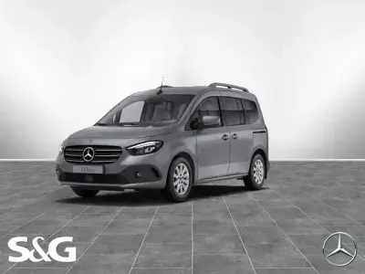 Gebraucht Mercedes T180 Progressive 116 PS (85 kW) 2025 Andere Van / Kleinbus