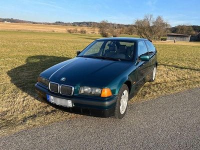 Gebraucht BMW 316 Compact 90 PS (66 kW) 1997 Grün Kleinwagen