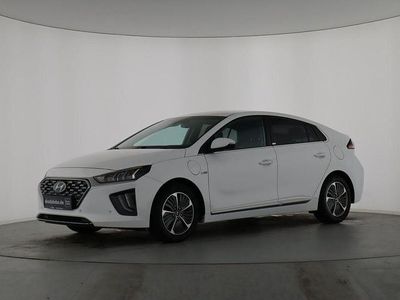 Gebraucht Hyundai Ioniq Premium 141 PS (103 kW) 2020 Polar white / sol Kleinwagen