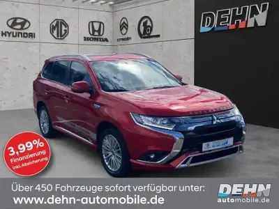 Gebraucht Mitsubishi Outlander P-HEV Spirit 224 PS (164 kW) 2021 Rot SUV