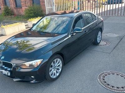 Usata BMW 320 184 CV (135 kW) 2012 Nero Berlina