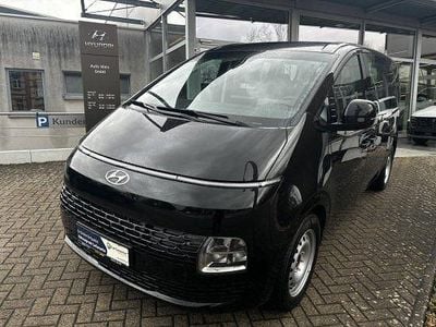 Gebraucht Hyundai Staria Trend 177 PS (130 kW) 2024 Abyss black Van / Kleinbus