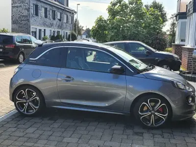 Gebraucht Opel Adam 150 PS (110 kW) 2019 Grau Kleinwagen