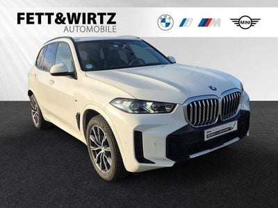 Gebraucht BMW X5 M Sport 352 PS (258 kW) 2025 Alpinweiß SUV