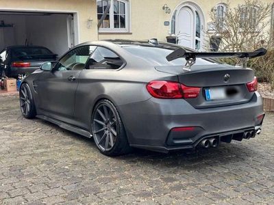 Orange Gebraucht 2016 BMW M4 M Performance Coupé | 33.999 €