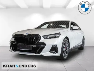 Nouă BMW i5 M Sport 250 kW (340 CP) 2025 Alb Berlinǎ