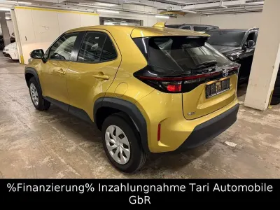 Gebraucht Toyota Yaris Cross 116 PS (85 kW) 2022 Gold SUV