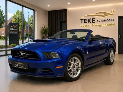 Używany Ford Mustang 305 KM (224 kW) 2014 Niebieski Kabriolet