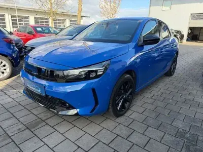 Używany Opel Corsa GS Line 101 KM (74 kW) 2025 Srebrny Hatchback