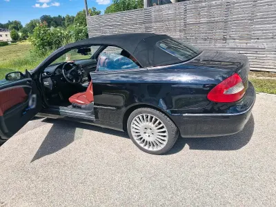 Gebraucht Mercedes CLK200 163 PS (119 kW) 2006 Schwarz Cabrio
