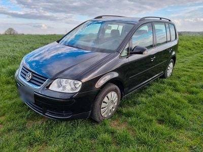 Occasion VW Touran 105 PK (77 kW) 2003 Zwart MPV