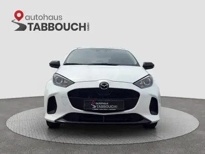 Gebraucht Mazda 2 116 PS (85 kW) 2024 Weiss Kleinwagen