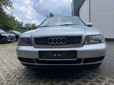 gebraucht Audi A4 1.6, TÜV 08/2025