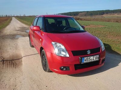Gebraucht Suzuki Swift Comfort 92 PS (67 kW) 2006 Rot Kleinwagen