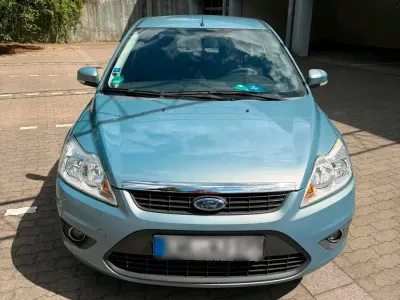 Gebraucht Ford Focus 100 PS (73 kW) 2008 Blau Limousine