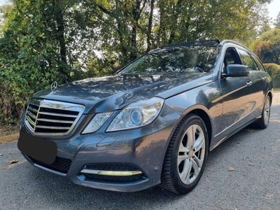 Mercedes E200