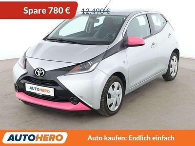 Gebraucht Toyota Aygo X-play 69 PS (50 kW) 2017 Silber Kleinwagen