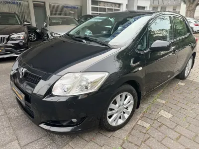 Gebraucht Toyota Auris Executive 132 PS (97 kW) 2009 Schwarz Kleinwagen