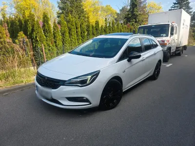 Gebraucht Opel Astra 116 PS (85 kW) 2016 Weiß Kombi
