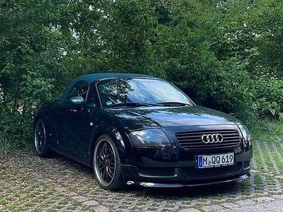 Schwarz Gebraucht 2001 Audi TT Roadster Cabrio | 11.500 € (Teuer)