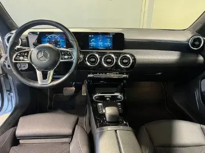 Gebraucht Mercedes CLA200 Shooting Brake 150 PS (110 kW) 2023 Kombi