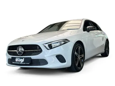 Gebraucht Mercedes A180 136 PS (100 kW) 2018 Weiß Limousine
