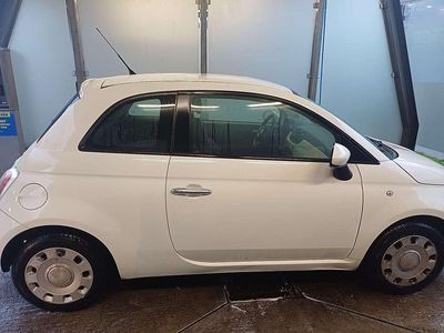 Gebraucht Fiat 500 Pop 69 PS (50 kW) 2011 Weiß Kleinwagen