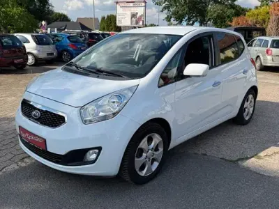 Gebraucht Kia Venga Spirit 125 PS (91 kW) 2012 Weiß Kleinwagen