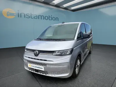 Gebraucht VW Multivan 150 PS (110 kW) 2024 Silber Van / Kleinbus