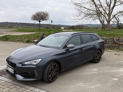 Second-hand Cupra Leon 245 CP (180 kW) 2021 Gri Break