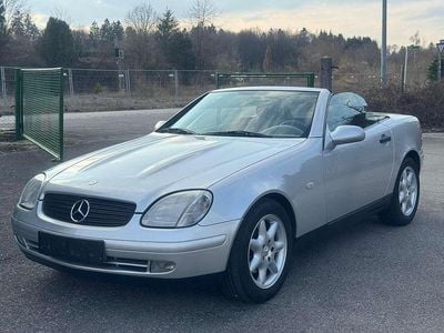Gebraucht Mercedes SLK200 136 PS (100 kW) 2000 Silber Cabrio