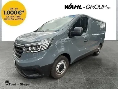 Gebraucht Renault Trafic Komfort 150 PS (110 kW) 2024 Grau Van / Kleinbus