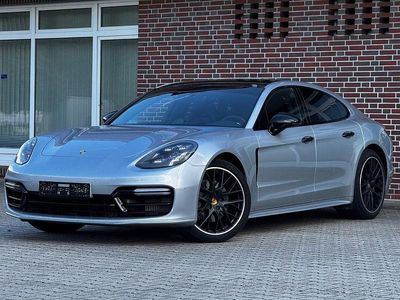 Porsche Panamera 4S