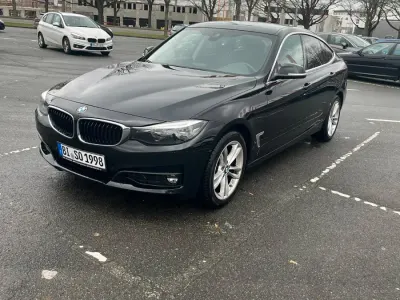Gebraucht BMW 320 Gran Turismo 190 PS (139 kW) 2019 Schwarz Coupé