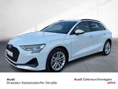 Gebraucht Audi A3 Performance 204 PS (150 kW) 2025 Gletscherweiß metallic Limousine
