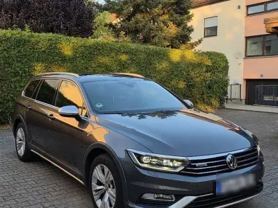 Gebraucht VW Passat 239 PS (175 kW) 2017 Grau Kombi
