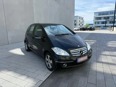 Gebraucht Mercedes A200 Avantgarde 136 PS (100 kW) 2010 Schwarz Kleinwagen