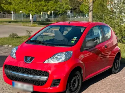 Usata Peugeot 107 2010 Rosso Utilitaria