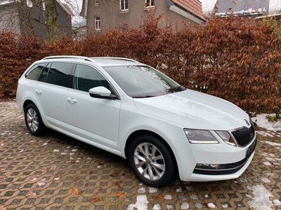 gebraucht Skoda Octavia 1,5 TSI Kombi ACC Navi 1 Hand 1Jahr Garantie