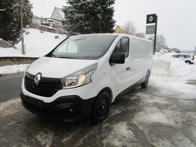 Gletscherweiss Gebraucht 2017 Renault Trafic Basis Van / Kleinbus | 9.900 € (Guter Preis)