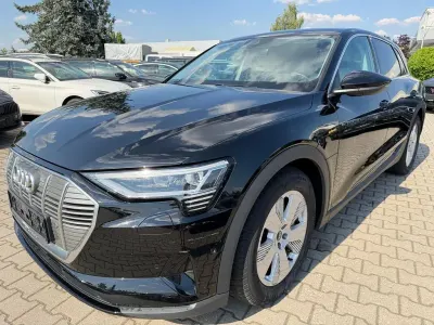 Gebraucht Audi e-tron 230 kW (313 PS) 2022 Schwarz SUV